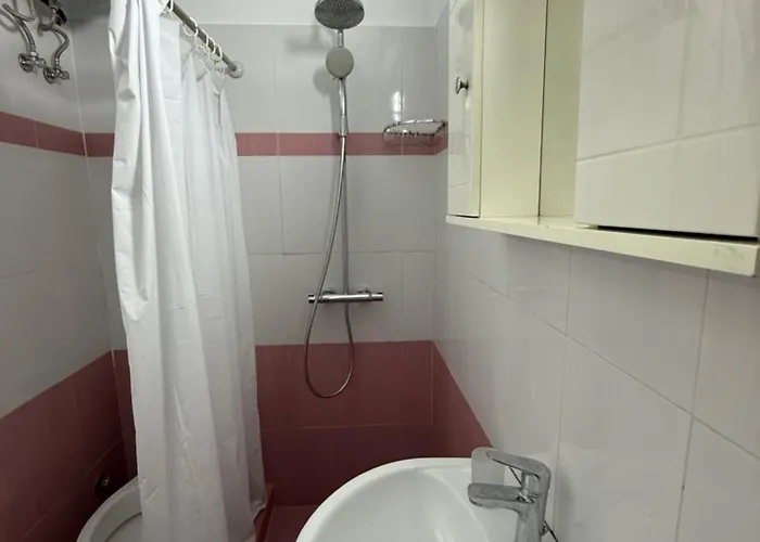 Sol Peaceful Retreat * Tirana